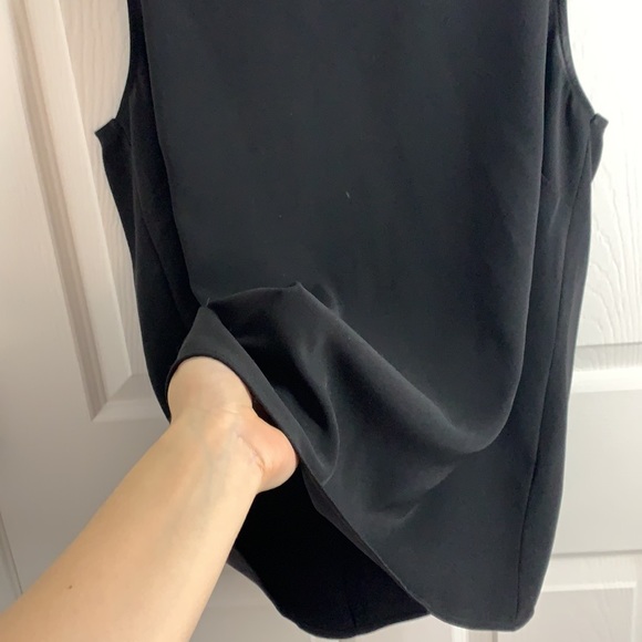 Black Mock Neck Sleeveless Top - Picture 3 of 5